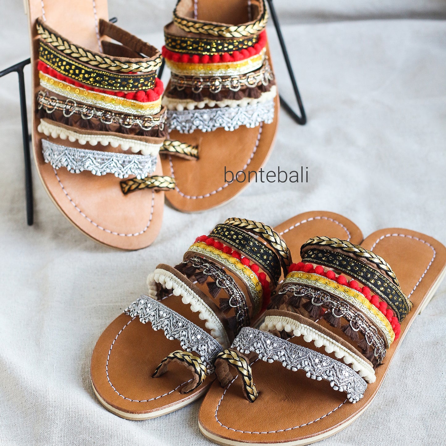 Rayna Jempol Sandals